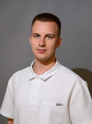 Стоматолог, стоматолог-ортопед Иван Вадимович Кролюс