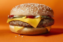 Ресторан быстрого питания Вкусно — и точка, с рейтингом 3.5 - находится по адресу Московская область, Мытищи, Ярославское шоссе, 101 