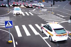 Автошкола Онлайн, с рейтингом 3.3 - находится по адресу Москва, Варшавское шоссе, 26 ст11 