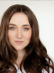 Порно хатшы бастықты үстелдің астына сорып алады