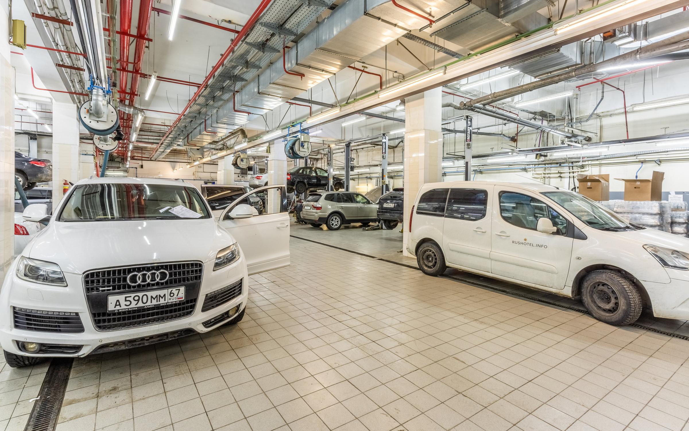 ААРОН АВТО, автосалон на Рябиновой улице в Москве - отзывы, фото, цены ...