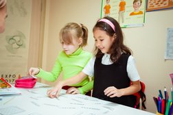 Центр умственных навыков InteliKids, с рейтингом 3.8 - находится по адресу Алматы, проспект Гагарина, 309 