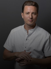 Хирург, пластический хирург Игорь Алексеевич Краюшкин