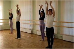 Спортивно-танцевальный клуб, с рейтингом 4.4 - находится по адресу Москва, улица Мнёвники, 7 к5 