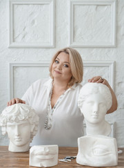 Пластический хирург Анна Романовна Тваури