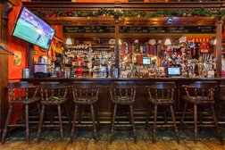 The Office Pub, с рейтингом 4.4 - находится по адресу Санкт-Петербург, Казанская улица, 5 