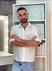 Парикмахер, стилист Никита Гуланян