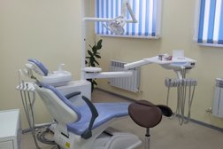 Стоматология Живица-Дент, с рейтингом 4 - находится по адресу Курск, улица Льва Толстого, 14 