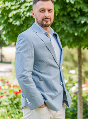 Стоматолог, стоматолог-терапевт Эдгар Сережаевич Багдасарян