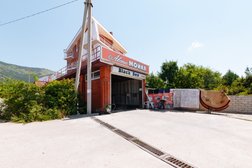 Автомойка БлЭк Сиа, с рейтингом 5 - находится по адресу Краснодарский край, Геленджик, Родниковая улица, 2 
