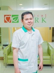 Врач УЗИ, гинеколог Ерлан Сабыркулович Тажибаев