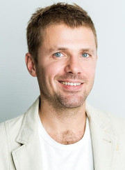 Онколог, микрохирург Алексей Сергеевич Дикарев