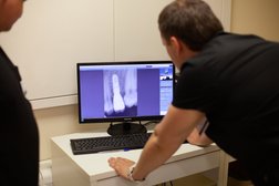 Стоматологическая клиника Дентал клиник плюс, с рейтингом 4.2 - находится по адресу Москва, Братеевская улица, 21 к1 