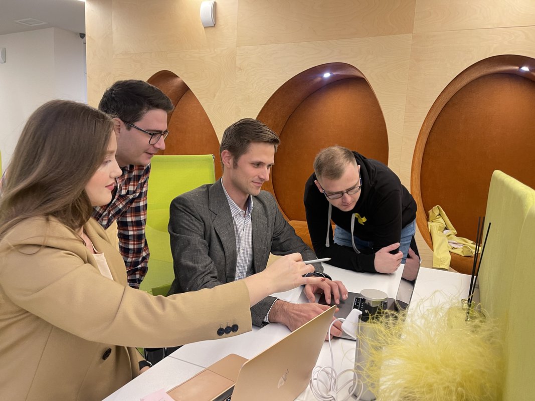 фотография Компании Coding Team на метро Василеостровская
