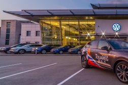 Автоцентр Керг официальный дилер Volkswagen Коммерческие автомобили, с рейтингом 4.6 - находится по адресу Челябинск, Новоэлеваторная улица, 49 ст1 