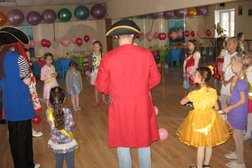 Семейно-досуговый центр Family club, с рейтингом 4.7 - находится по адресу Омск, улица Звездова, 98а 