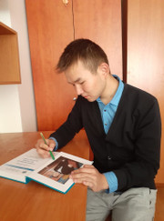 Преподаватель истории Айтмуханбет Абдырұлы Абииров