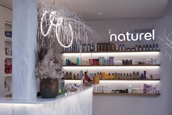 Студия красоты Naturel Studio, с рейтингом 4.9 - находится по адресу Москва, район Раменки, 119192, Винницкая улица, 8 к3 