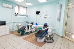 Стоматология доктора Парамоновой, с рейтингом 4.9 - находится по адресу Иркутская область, Шелехов, 6-й квартал, 29а 