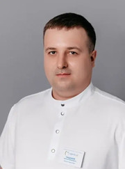 Стоматолог, стоматолог-терапевт Артур Юрьевич Чадаев