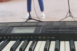 Творческая студия Счастье, с рейтингом 4.1 - находится по адресу Курган, улица Куйбышева, 57 