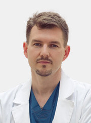 Хирург, косметолог Игорь Валерьевич Гуляев