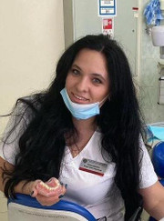 Стоматолог-хирург, стоматолог Кира Бегларовна Шишкарева