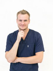 Имплантолог, стоматолог Николай Михайлович Огурцов