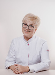 Невролог Елена Васильевна Щербакова