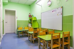 Английский частный детский сад Горница-Узорница, с рейтингом 4.7 - находится по адресу Москва, Ленская улица, 16 