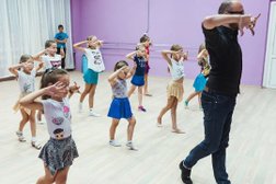 Танцевально-спортивный клуб KRIStyle, с рейтингом 2.6 - находится по адресу Ростов-на-Дону, Алая улица, 20 