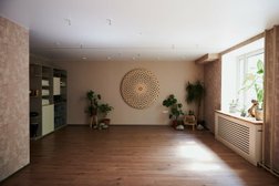 Дом йоги Обнимасана, с рейтингом 3.8 - находится по адресу Нижний Новгород, Варварская улица, 40Б 