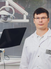 Стоматолог, стоматолог-ортопед Тимур Ульфатович Ханов