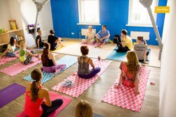 Студия йоги Айва, с рейтингом 3.9 - находится по адресу Новосибирск, Депутатская улица, 46 