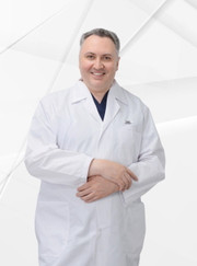 Эндоскопист Эльдар Камильевич Нурумов