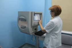 Университетская клиника Медицинский научно-образовательный центр МГУ им. М.В. Ломоносова, с рейтингом 3.4 - находится по адресу Москва, Ломоносовский проспект, 27 к10 