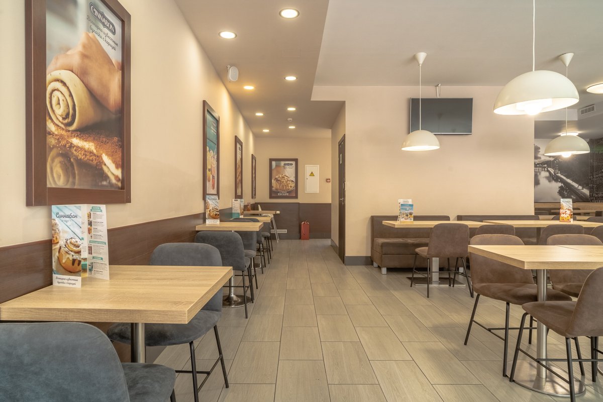 Кафе-пекарня Cinnabon на Арбате - отзывы, фото, онлайн бронирование ...