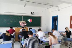 Студия Laowai.kz, с рейтингом 4.3 - находится по адресу Нур-Султан (Астана), проспект Бауыржана Момышулы, 16 