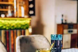 Семейное кафе Mano a Mano, с рейтингом 4.6 - находится по адресу Московская область, Химки, Молодёжная улица, 59 