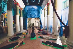 Школа йоги Йога Мира, с рейтингом 4.3 - находится по адресу Казань, улица Патриса Лумумбы, 47А 
