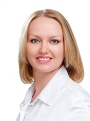 Стоматолог Виктория Геннадьевна Иващенко
