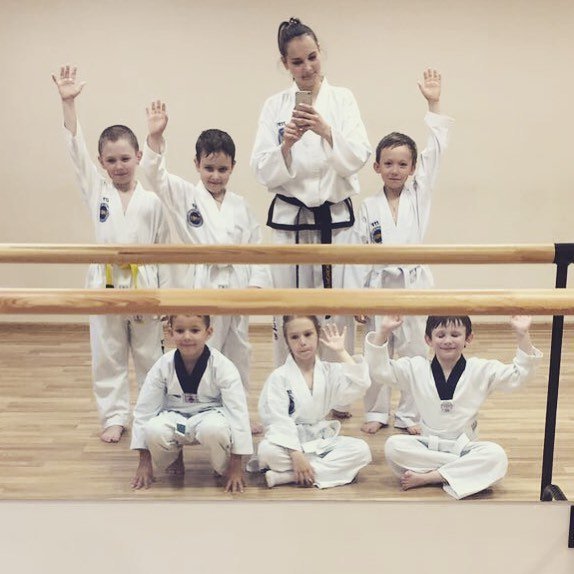 Тхэквондо монино 1 школа. Тхэквондо юг. Тхэквондо юг. Тхэквондо хмао. Московская школа тхэквондо.