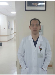 Хирург Нурдаулет Кушербаевич Умирбеков