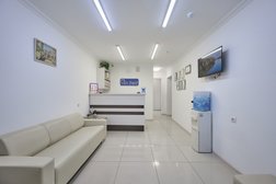 Стоматологическая клиника 3a-Dent, с рейтингом 4.6 - находится по адресу Краснодар, Поймы реки Кубань 1-я линия, 2 