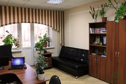Учебно-консультационный центр Азбука Бизнеса, с рейтингом 3.7 - находится по адресу Новосибирск, Владимировская улица, 2/1 