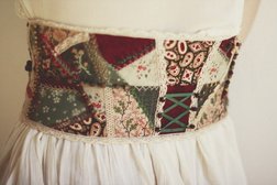 Авторское ателье Simona Venere, с рейтингом 3.8 - находится по адресу Екатеринбург, улица Викулова, 33к1 