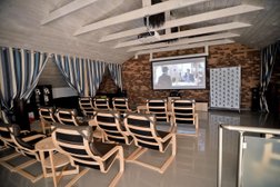 Санаторий Бузулукский Бор, с рейтингом 4.4 - находится по адресу Оренбургская область, Бузулукский район, сельское поселение Колтубановский поссовет, поселок Партизанский, Школьная 14Б 