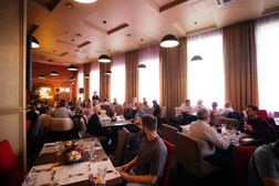 Ресторан Food & Bar 114, с рейтингом 3.8 - находится по адресу Республика Хакасия, Абакан, Кирова, 114 ст1 