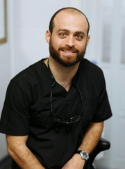 Стоматолог-хирург, имплантолог Арам Валерьевич Арзуманян