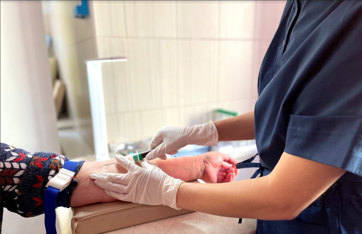 Франкфурта 9 медицинский центр новокузнецк ортопед. Главклиник новокузнецк. Франкфурта, 9 фото. Главклиник ул франкфурта 9. Главклиник ул.